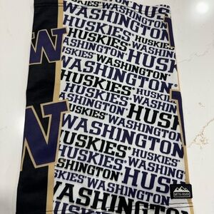 Washington Huskies Neck Gaiter
